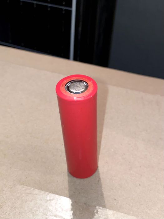 Елементи, Аккумулятори Tesla 21700: 85 грн. - Аксесуари й комплектуючі ...