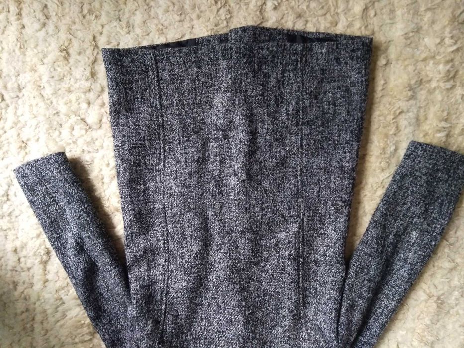 Płaszcz damski wiosenno-jesienny elegancki rozmiar 38 S