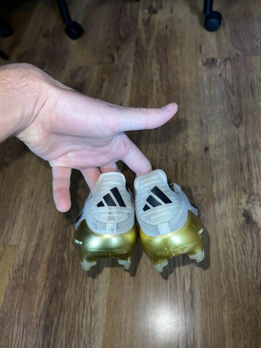 Buty piłkarskie Korki Adidas F50 Elite Laceless FG