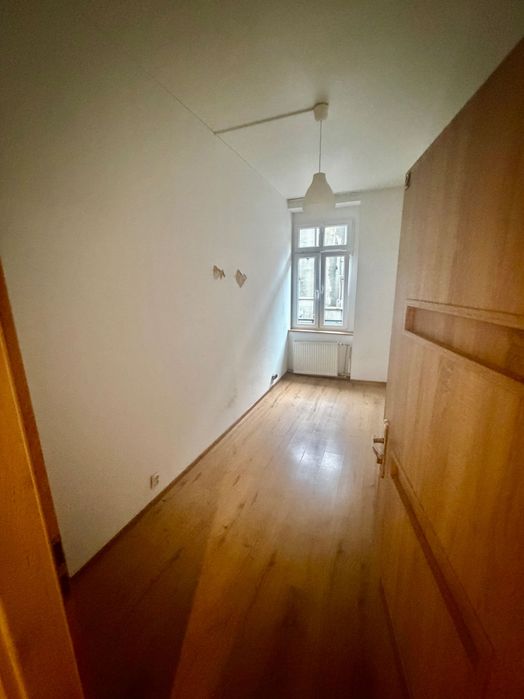 Mieszkanie 5 sypialni w centrum Katowic, Miejskie ogrzewanie - Widok 2