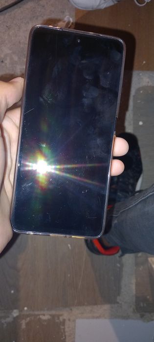 Troco ou vendo teclado e telemóvel