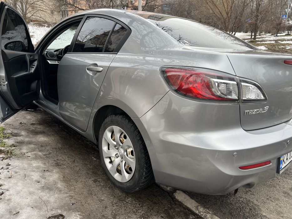 Mazda 3 2013 року автомат