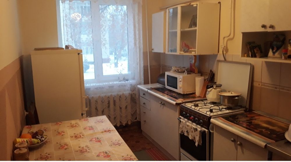 Здам кімнату для дівчини Південно-Кільцева верх.