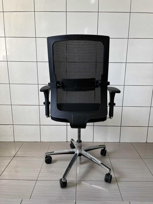 Fotel biurowy obrotowy ergonomiczny Nowy Styl Mojito okazja!
