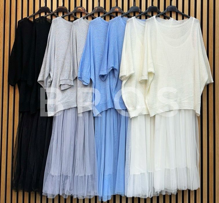 Sukienka na ram.i sweter over