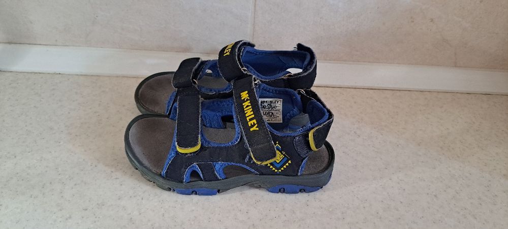 Sandały chłopięce McKinley r. 29