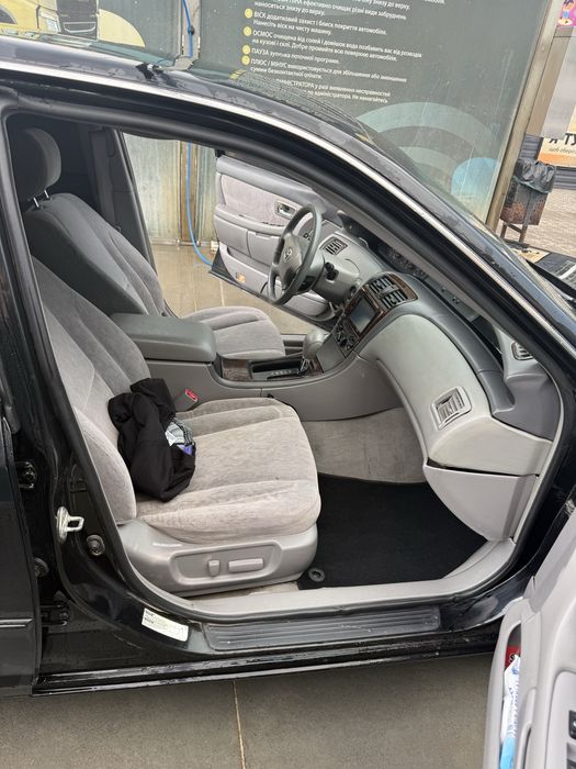 Toyota Avalon 2002 год