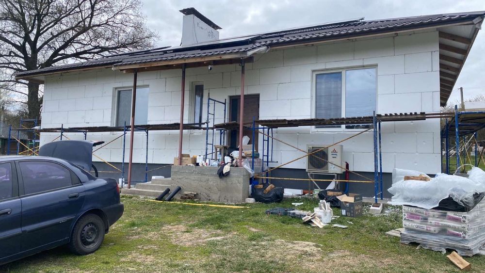 Утеплення та декорування фасадів