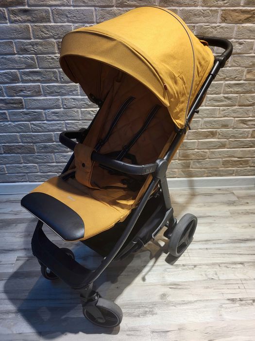Дитяча коляска Bravo Carrello. Стан чудовий.