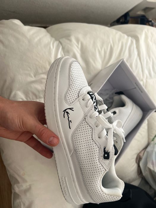 Ténis Karl Kani como novos