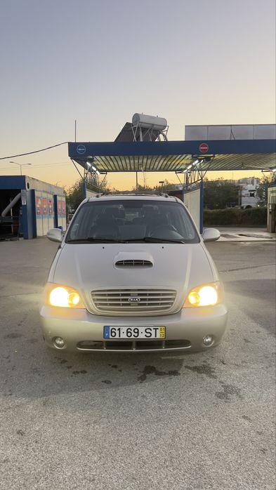 Kia Carnival 2.9 — photo 5