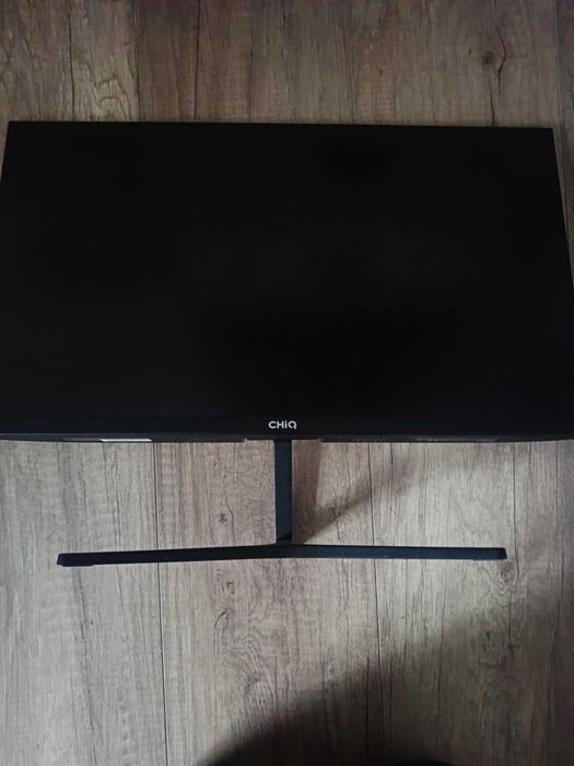 Monitor chiq 100 Hz + gratis HDMI