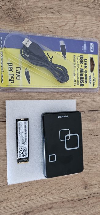 SSD NVMe 256gb + Caixa Externa Toshiba USB