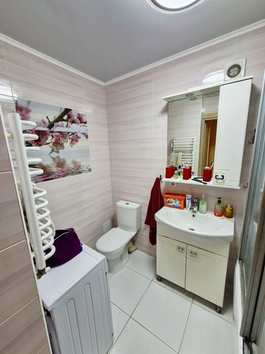 Оренда, трикімнатної квартири, р-н Біляєва.