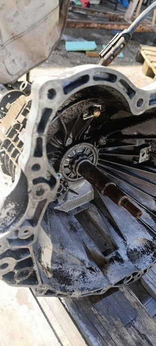 Caixa de Velocidades Ford Transit 2.5 D (83VT / 88VT-7K400-AA )