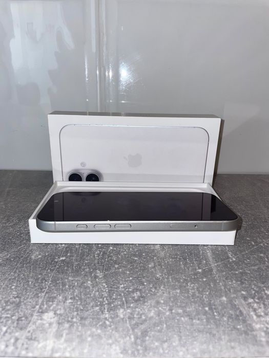 Iphone 17 (Como novo)