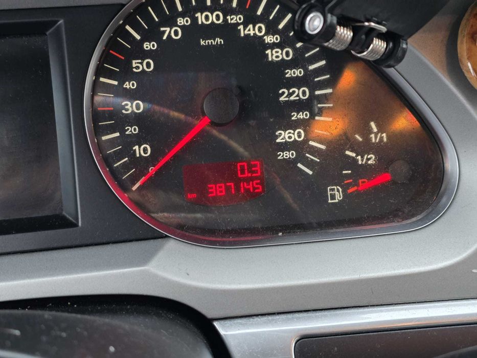 Audi A6C6 2.0 Diesel