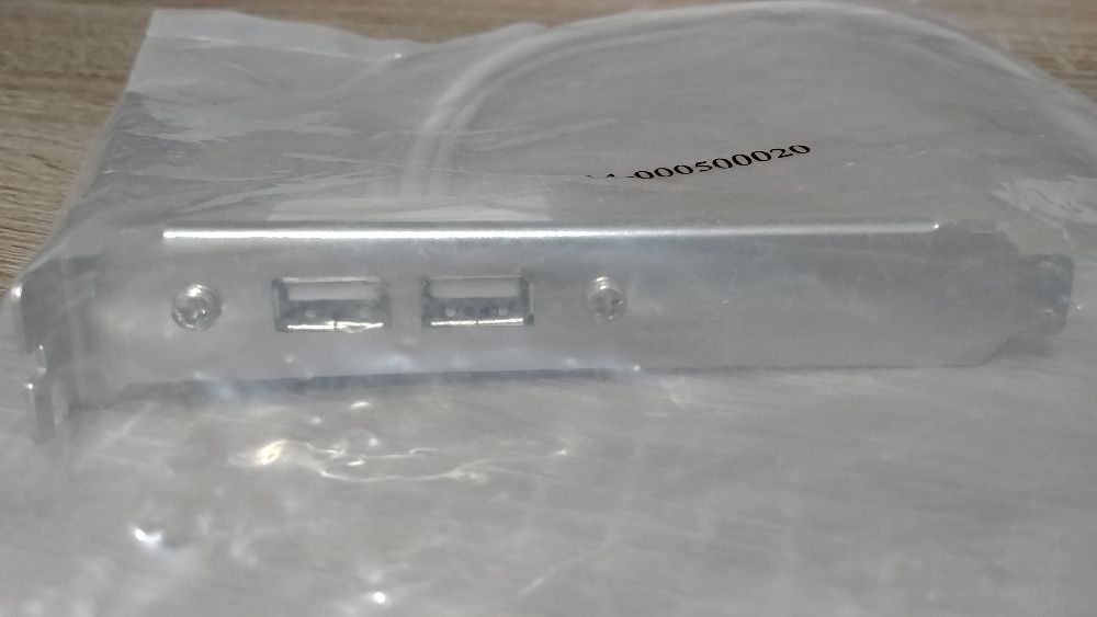 Adaptador 9-pin 2x USB 2.0