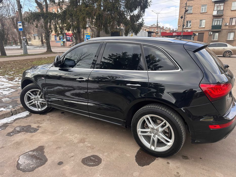 Продам Audi Q5 PREMIUM
PLUS S-LINE, модельний 2017 рік
