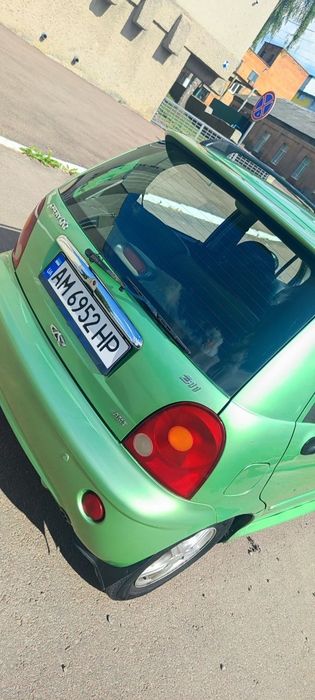 Автомобіль Chery QQ