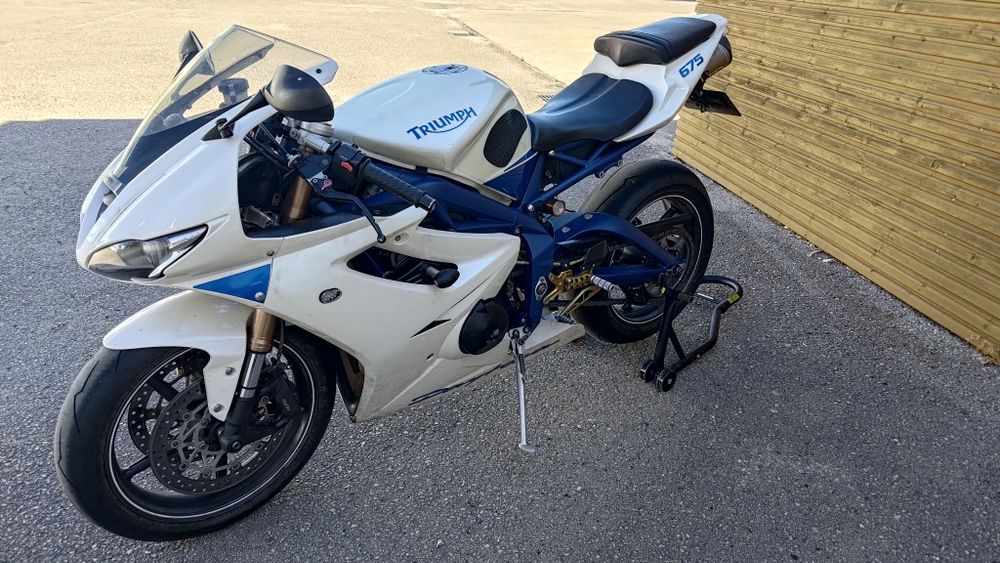 Triumph daytona 675 Special edition