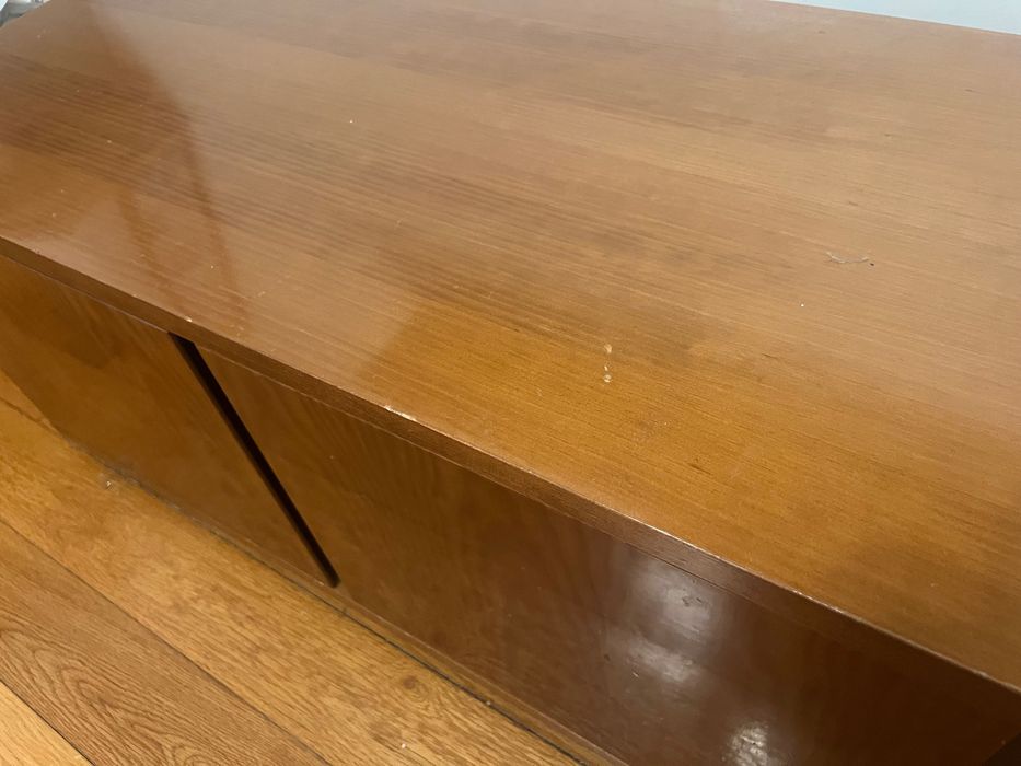 Móvel tv e prateleiras