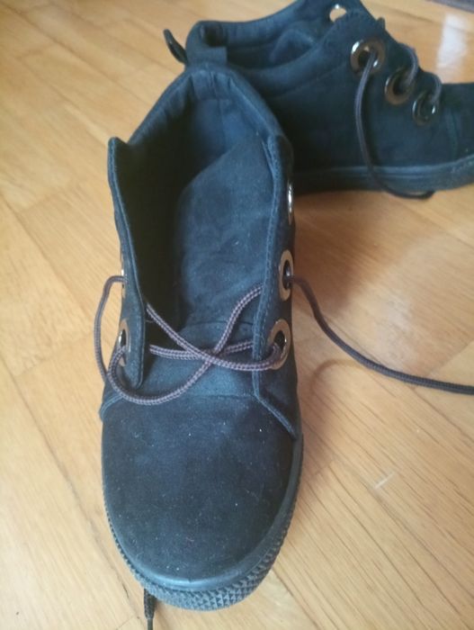 Buty damskie,sportowe roz. 38.