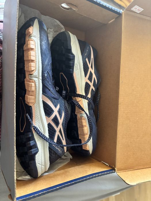 Buty do biegania asics 39