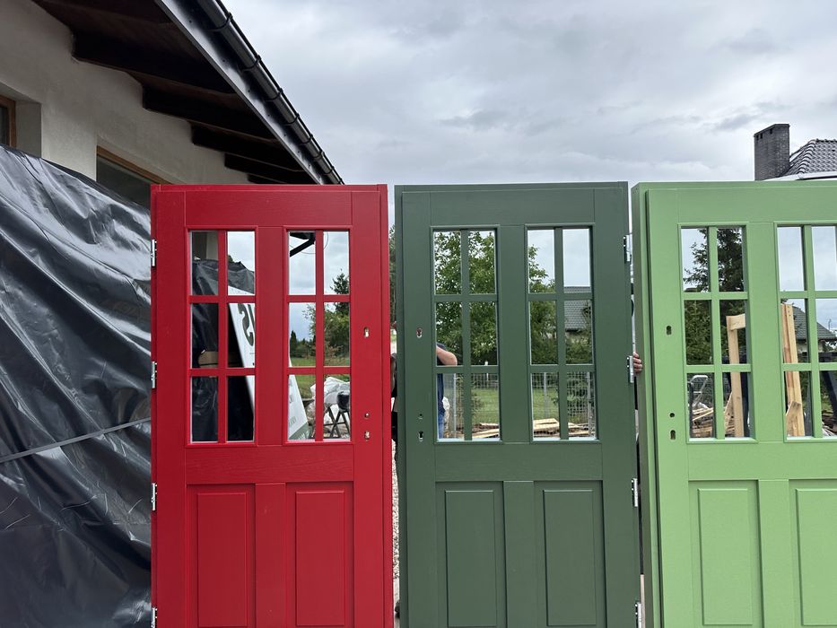 Drzwi zewnętrzne drewniane  zielone czerwone czarne białe Cała Polska