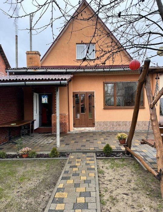 Продаж  будинку