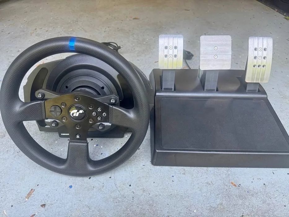 Volante thrustmaster T300 RS GT como novo