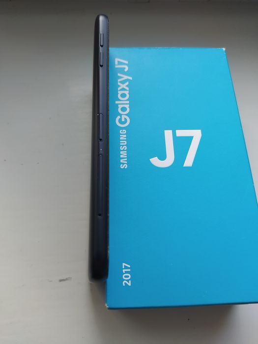 Samsung galaxy j7 2017 j730 ПІД РЕМОНТ