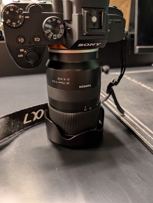 Tamron 28-75mm F2.8 Di III VXD 1