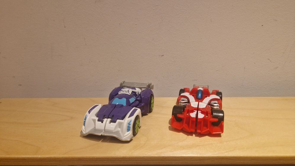 Zestaw figurek Rescuebot Wyścigowe:  Blurr i Heatwave-  2 szt.