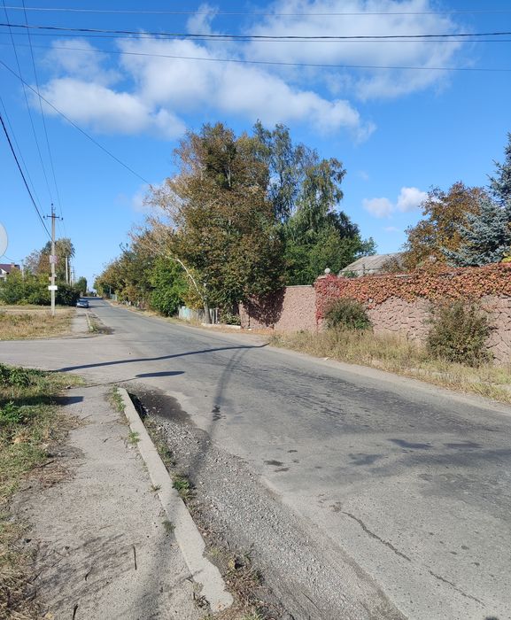 Продаж ділянки під забудову в мальовничому селищі Малютянка