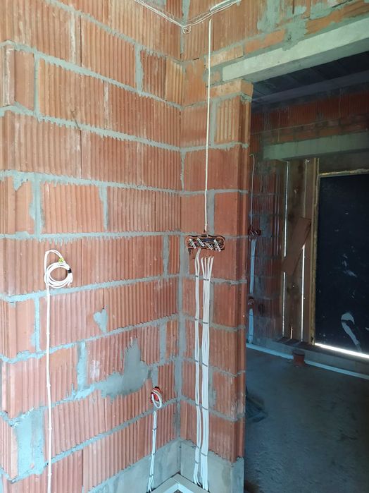 PRZYŁĄCZA, INSTALACJE ELEKTRYCZNE ,pomiary odbiory ,awarie ,elektryk