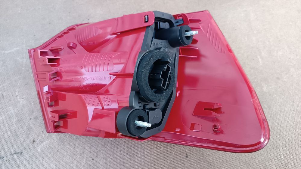 Vendo farolim direito de citroen C5 ano 2008/17