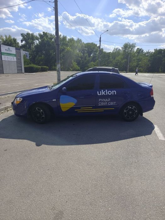 оренда авто в компанії уклон