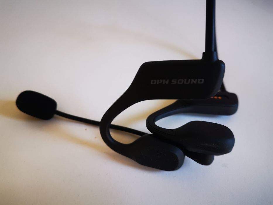 Słuchawki bezprzewodowe z mikrofonem. Opn sound