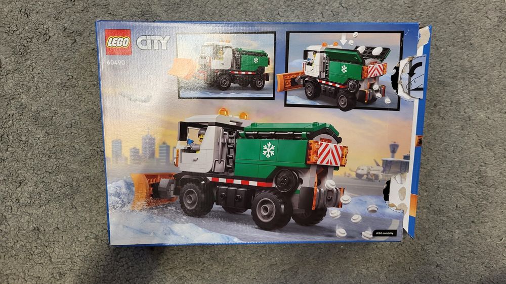 Pudełko lego city 60490