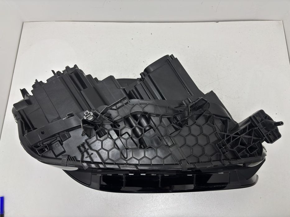 Фара ліва BMW X5 X6 G05 G06 2024-2026 USA