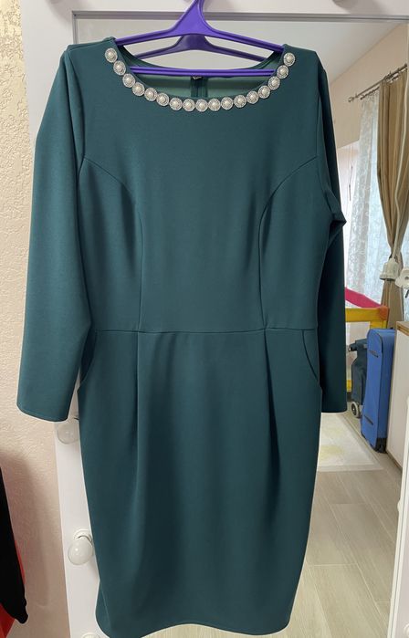 Продам сукню