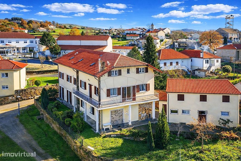 Moradia T11 para venda — Salto, Vila Real