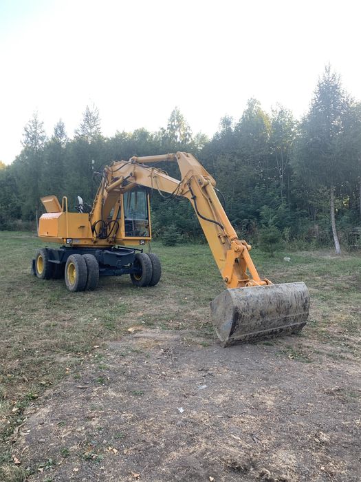 Ескаватор Zeppelin zm13b в хорошому стані