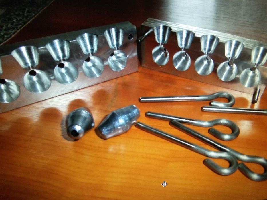 Форма для литья рыболовных грузил