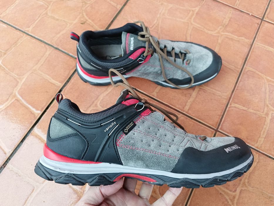 Продам трекінгові кросівки Maindl Ontario GTX