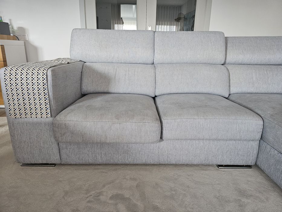 Sofá chaise longue cinzento modular | Assentos extensíveis + 2 bancos