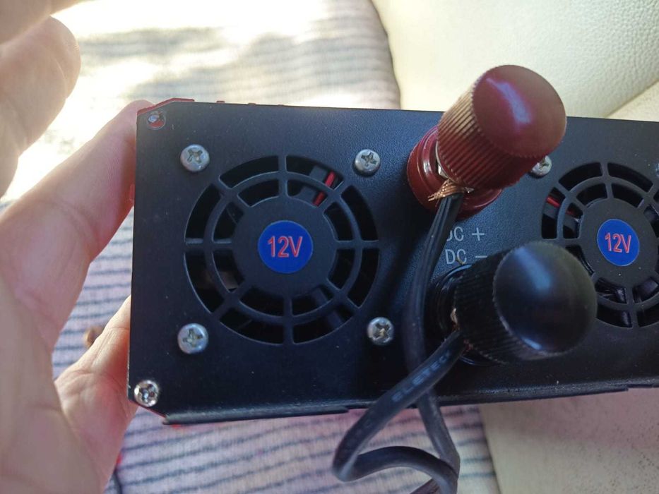 Продам Інвертор 2500w