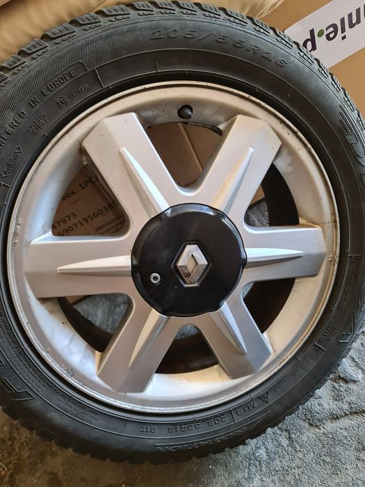 Renault laguna 2lift alufelgi z ładnymi oponami zimówki koła