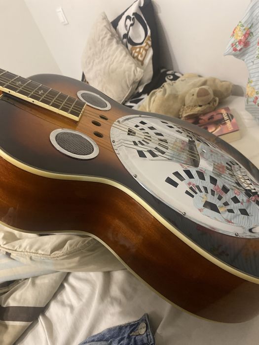 Violão em excelente estado